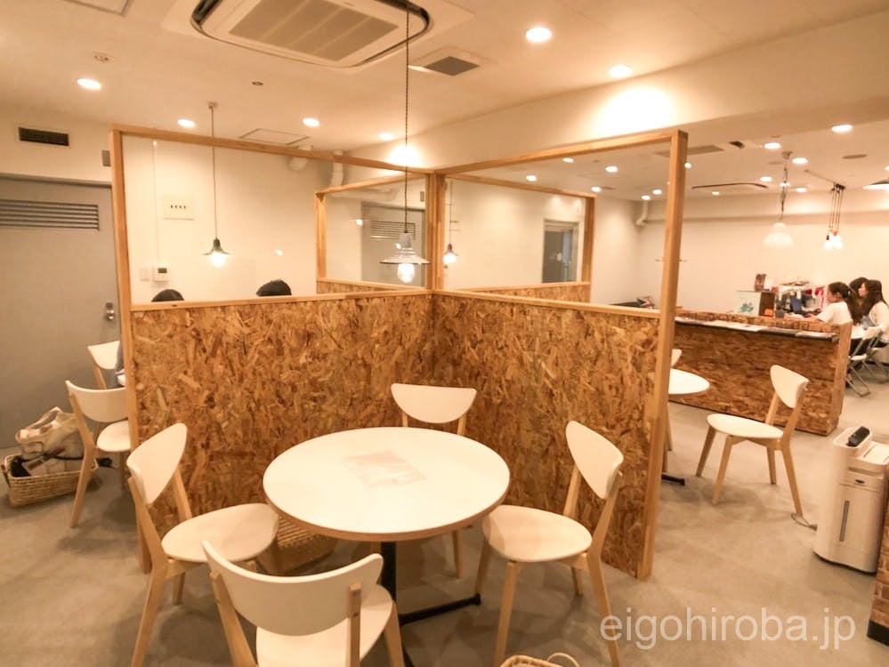 オシャレでコスパもいい！大阪のEnglish Cafe Clockへ体験に行きました